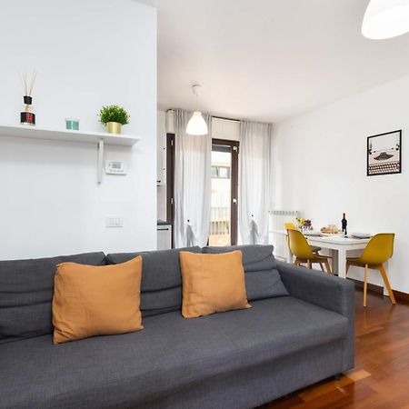 Terrace Milan Con Parcheggio Incluso Milão Exterior foto