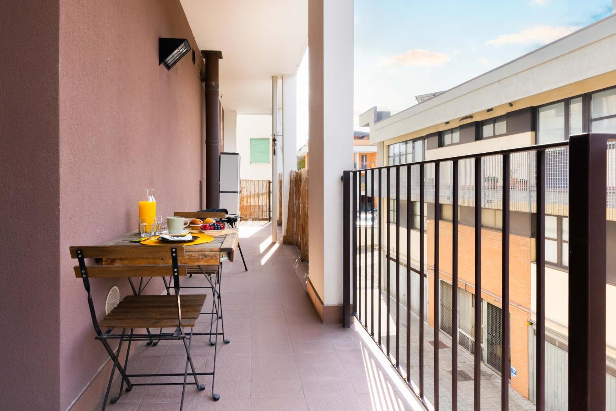 Terrace Milan Con Parcheggio Incluso Milão Exterior foto