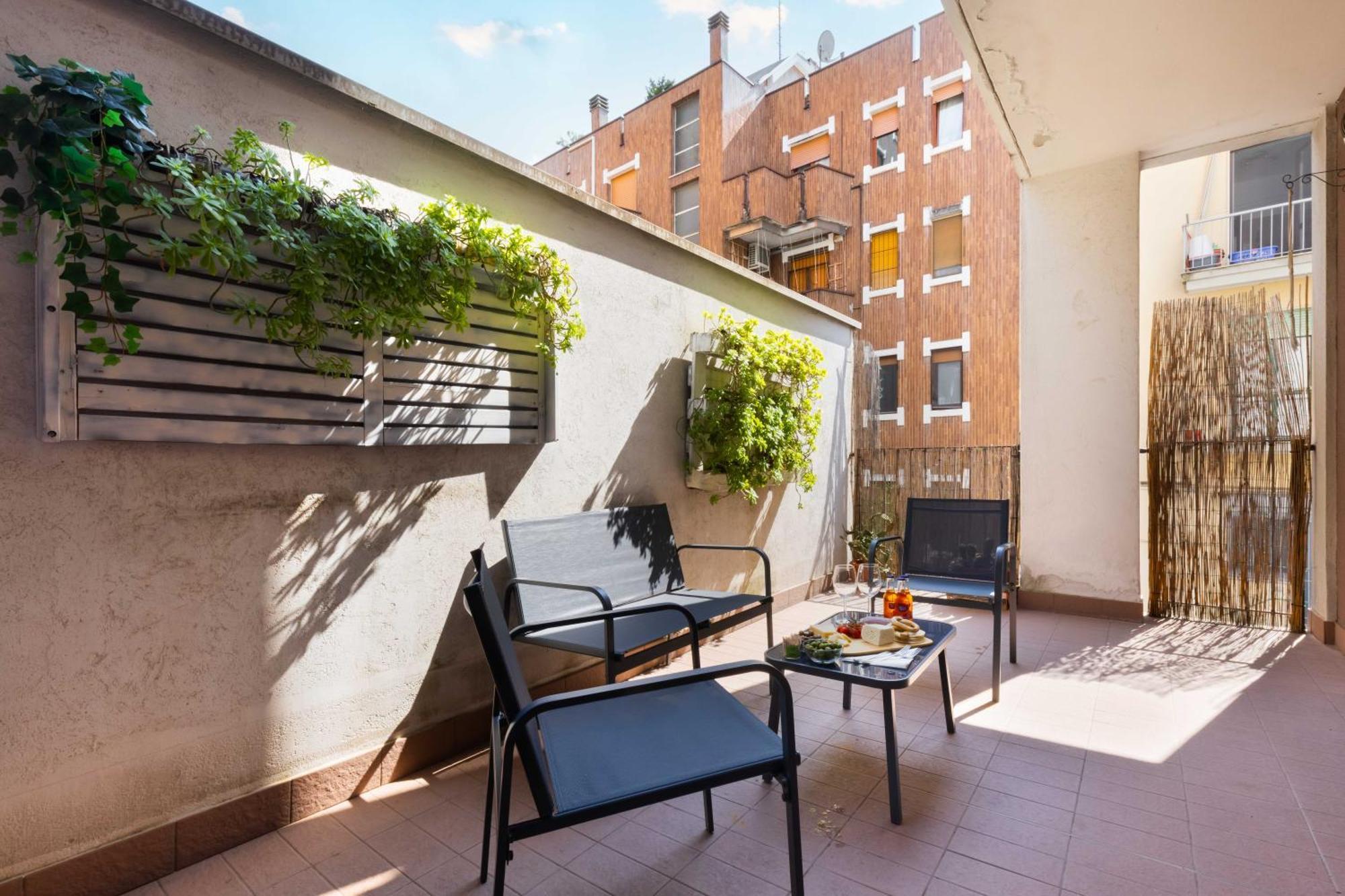 Terrace Milan Con Parcheggio Incluso Milão Exterior foto